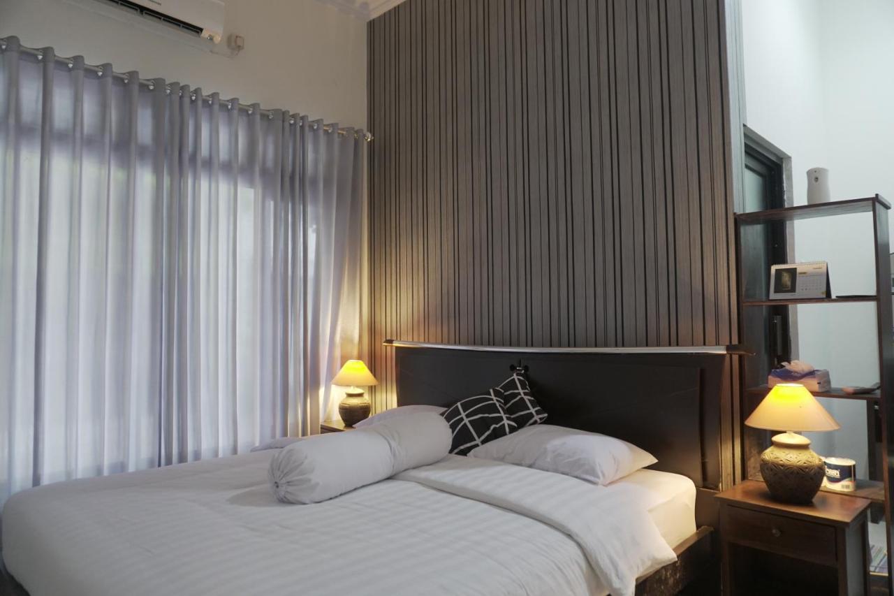 Sayana Homestay Sleman  Exterior photo